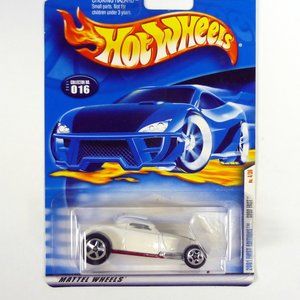 Hot Wheels Sooo Fast #016 First Editions 4/36 White Die-Cast Car 2001